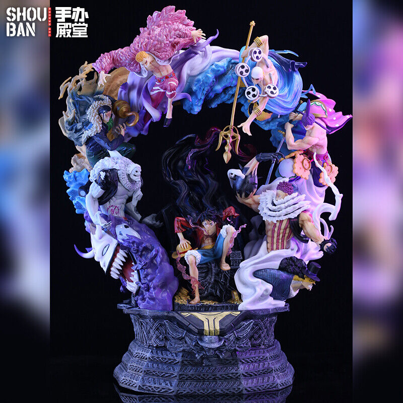 One Piece Collectible: Admiral Whitebeard Edward GK Statue - Summit War Edition