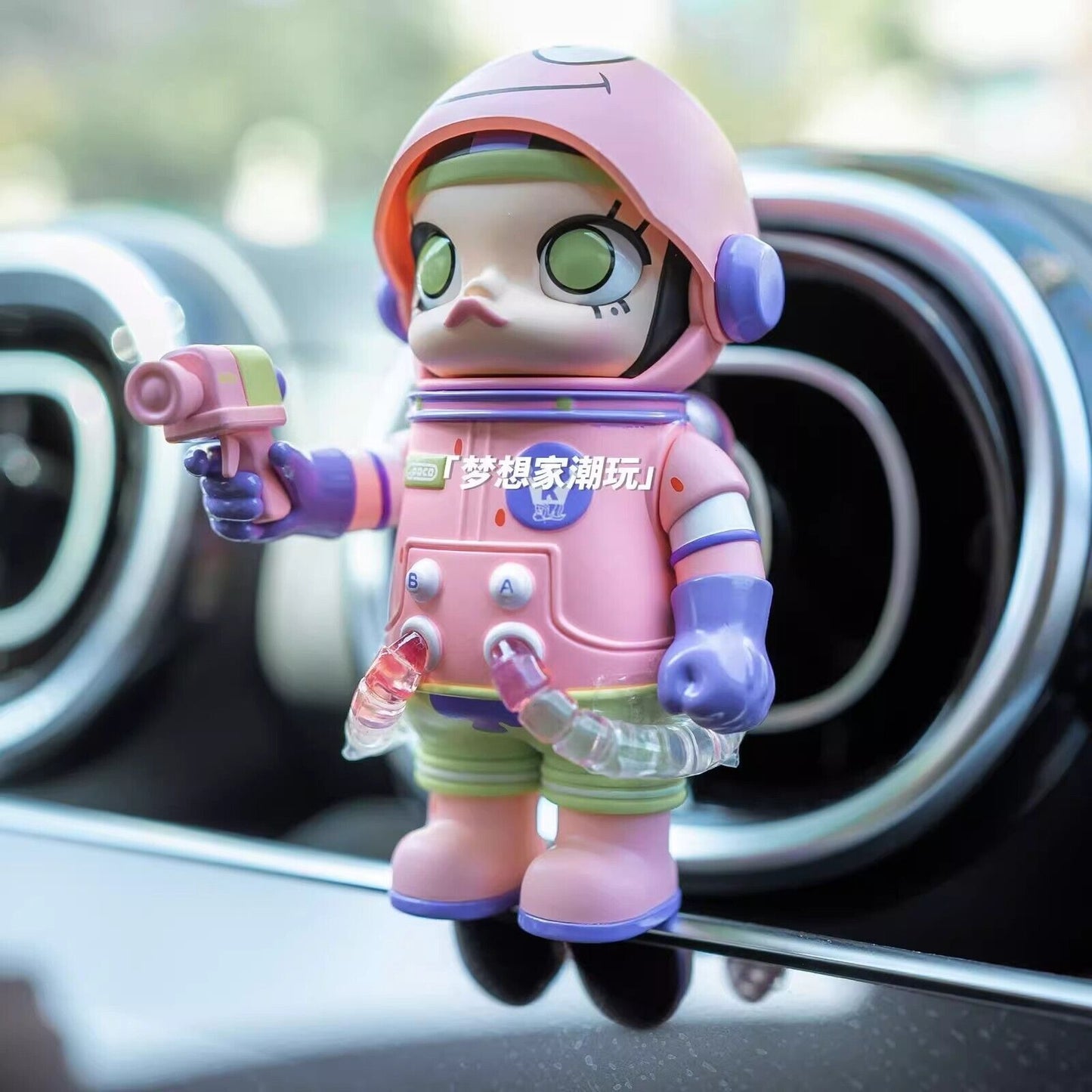 POPMART Car Ornament/Figure:SpaceMolly 100% Anniversary 2nd Gen,Car Aromatherapy