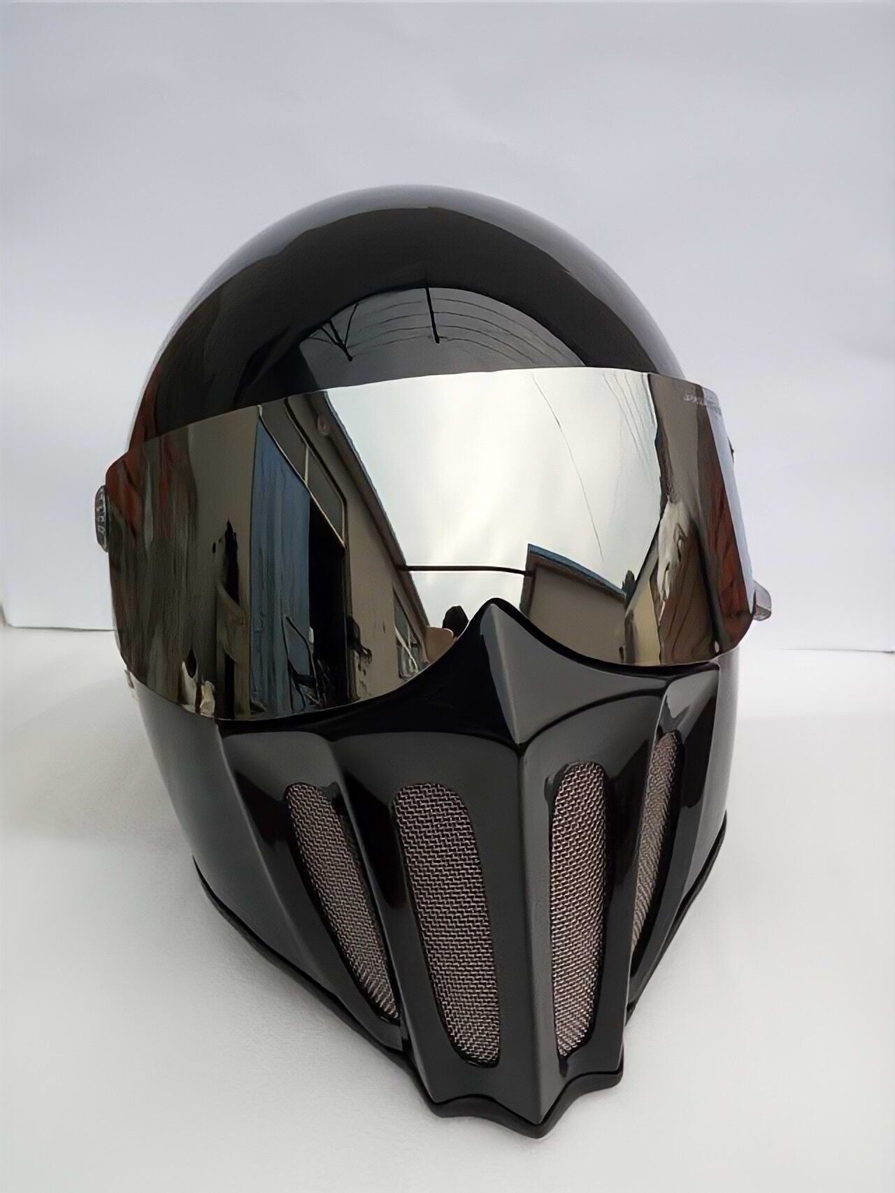 McKense Venom – Anti-Fog Retro German Fiberglass Cruiser Motorcycle Helmet