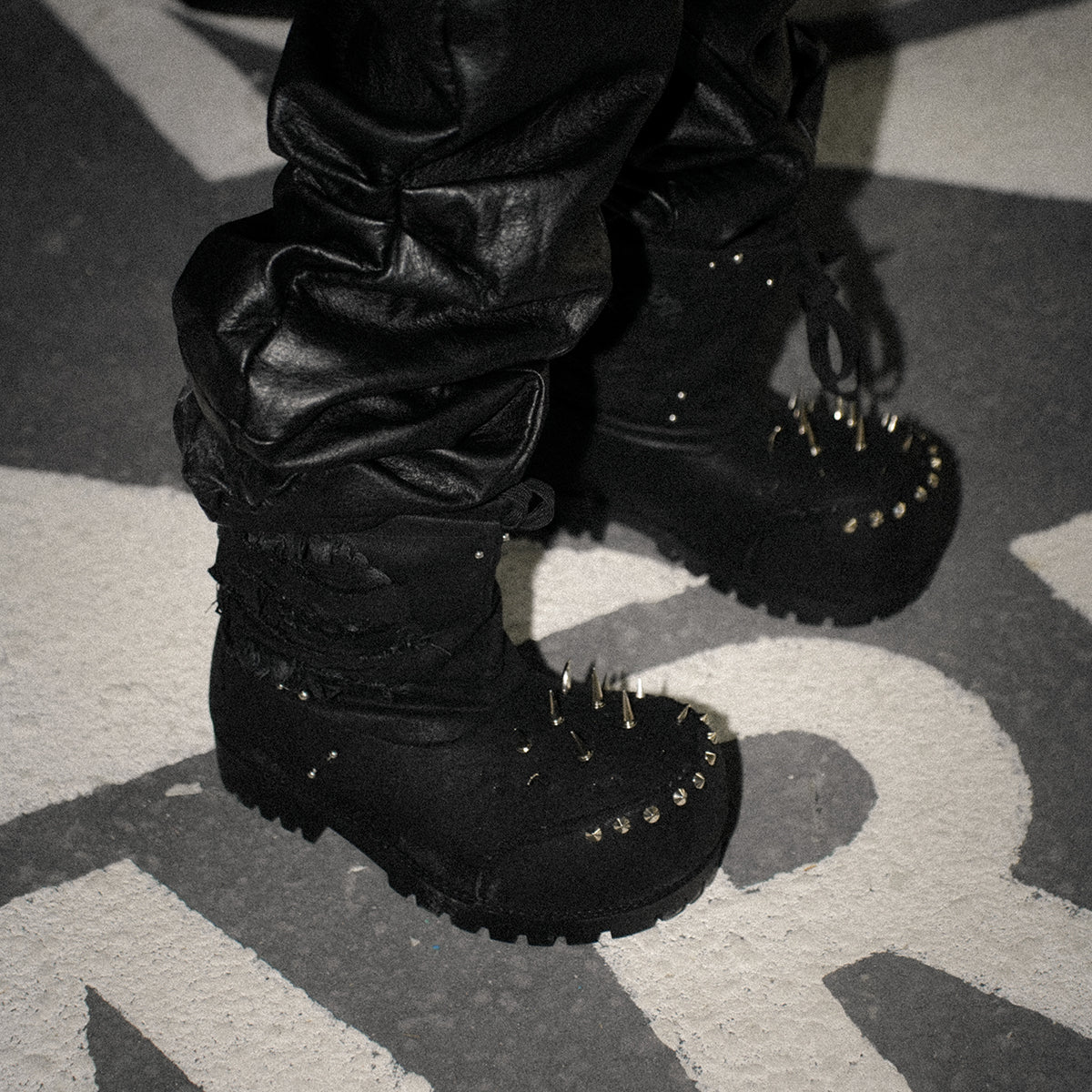 Remake 24FW Custom Waxed Distressed Perforated Denim Snow Boots Studded Toe