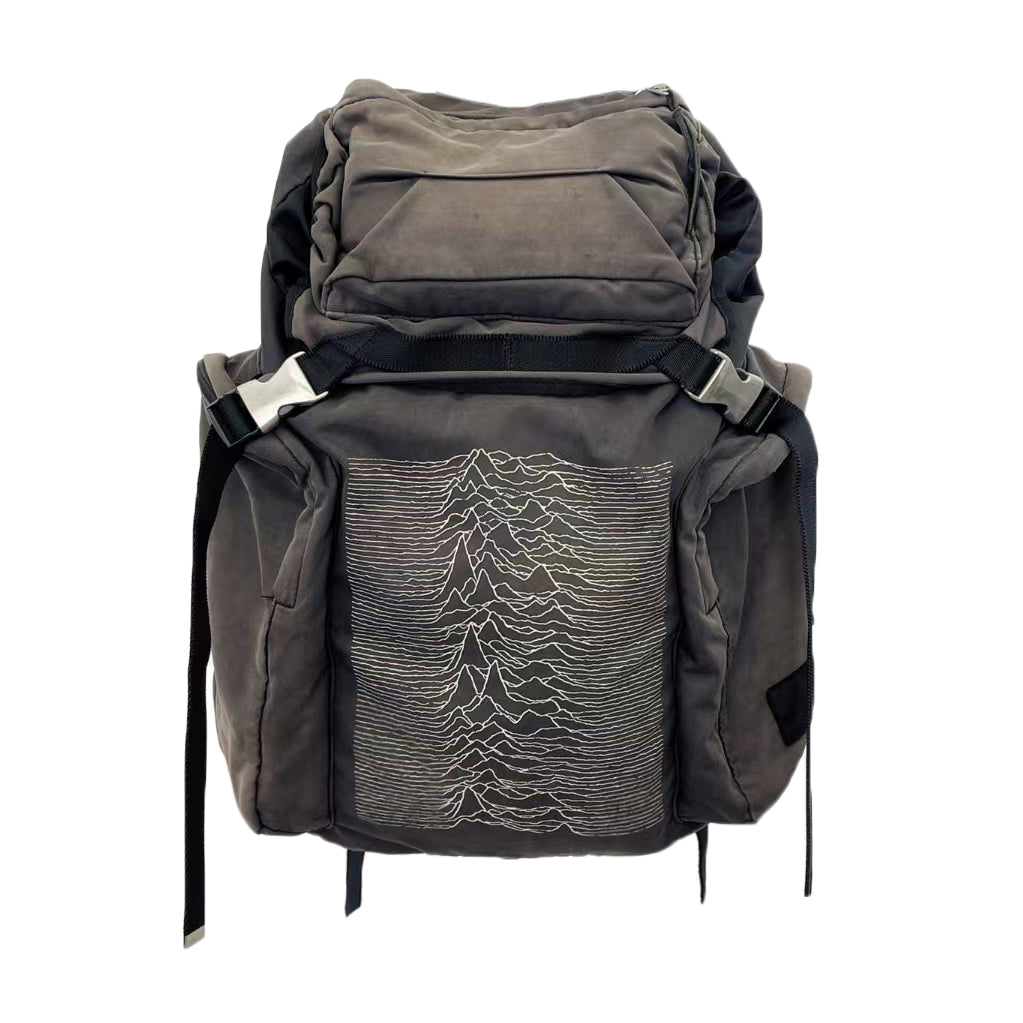 Self-made UNDERCOVER 09AW ARCHIVE Collection Ripple Effect Distressed Backpack