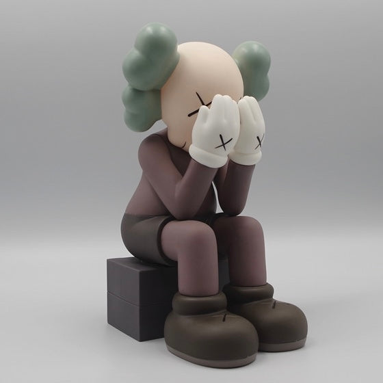 Star Wars x KAWS Collectible Action Figure: Designer Toy Doll Decoration Gift