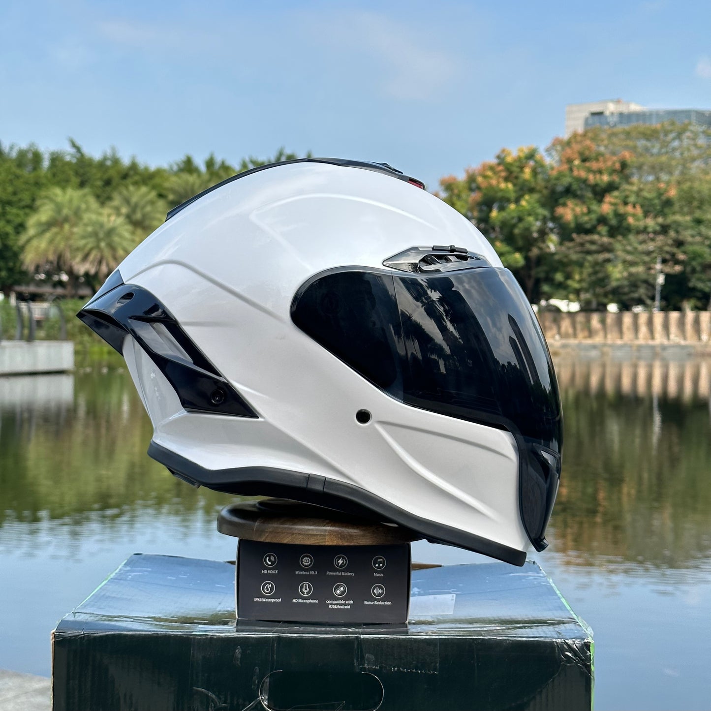 Mecha NBTK Full-Cover Motorcycle Retro Helmet /Bluetooth 3C DOT Dual Visor