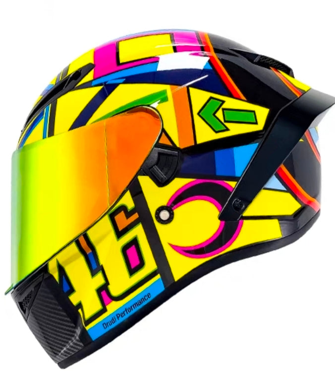 Future Serie / Carbon Fiber Pattern Plated Full Face Helmet Motorcycle All-Season DOT 3C Approve