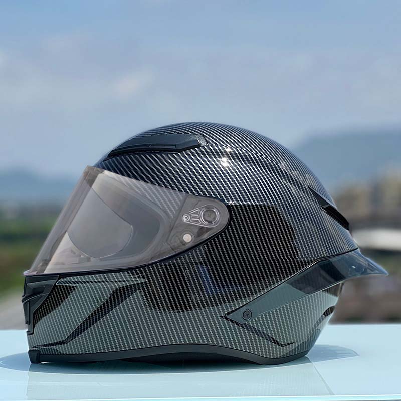 Future Serie / Carbon Fiber Pattern Plated Full Face Helmet Motorcycle All-Season DOT 3C Approve