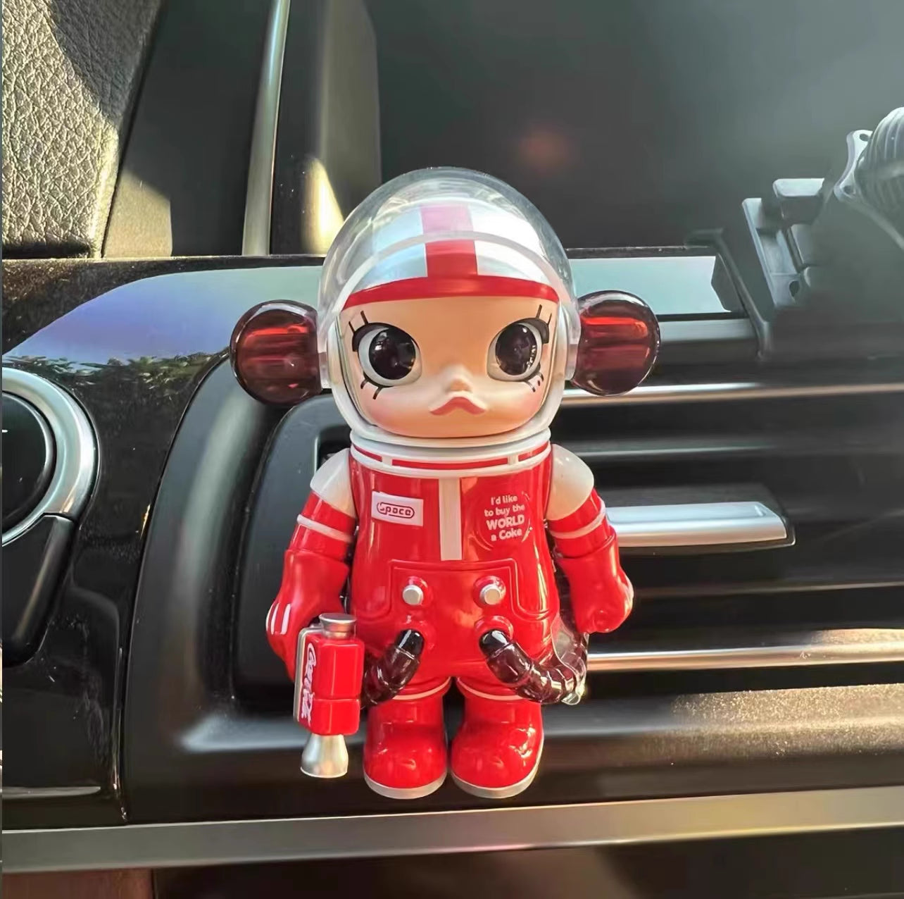 POPMART Car Ornament/Figure:SpaceMolly 100% Anniversary 2nd Gen,Car Aromatherapy