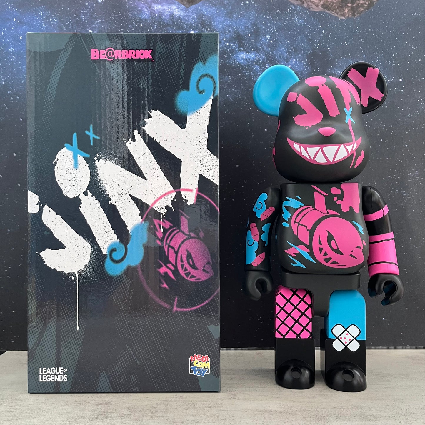 BE@RBRICK 400% Building Block Violence Bear Collectible Toy Action Figure